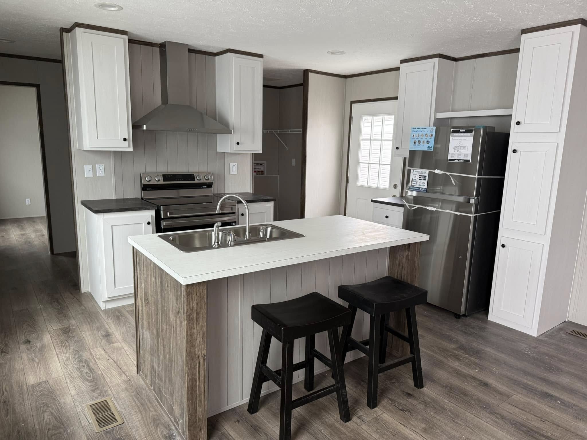 Giles Spirit Manufactured Home - Red Rock Homes, image size:2048x1536